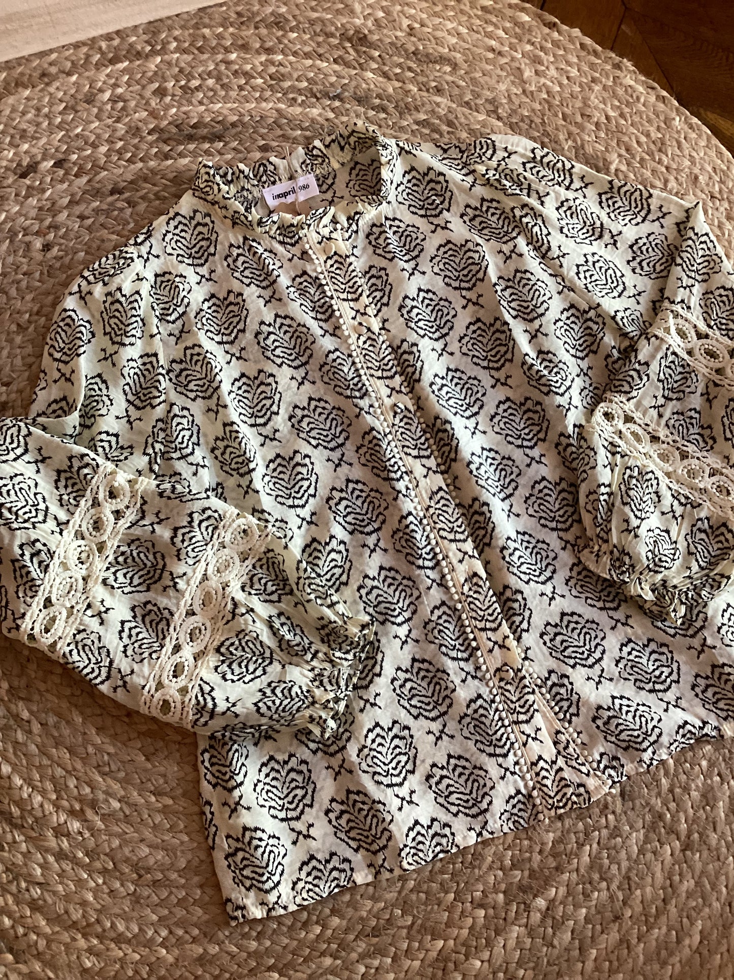 Blouse Imprimé Floral Noir & Dentelle