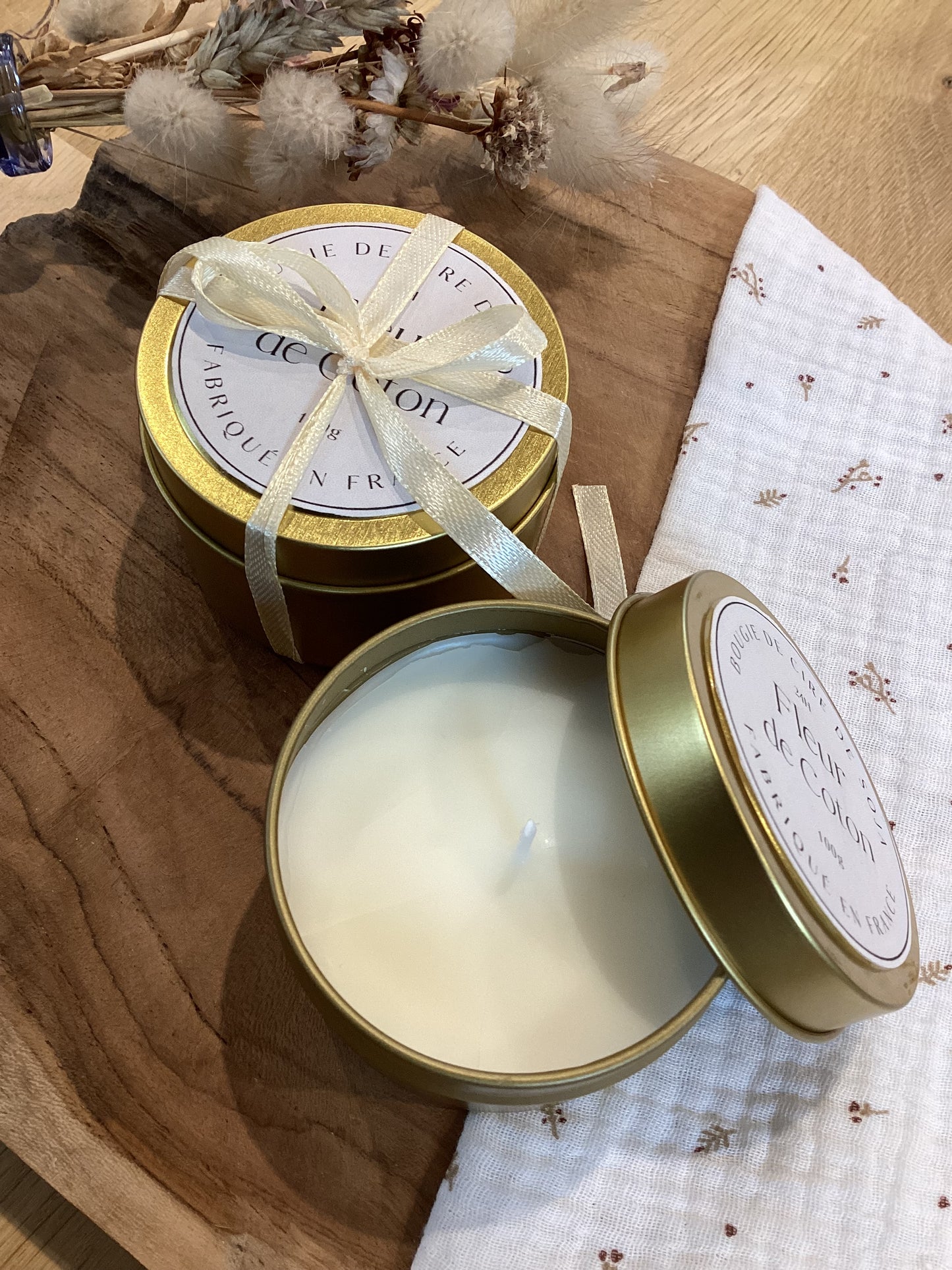 Bougie Parfumée en Pot Doré - Fleur de Coton