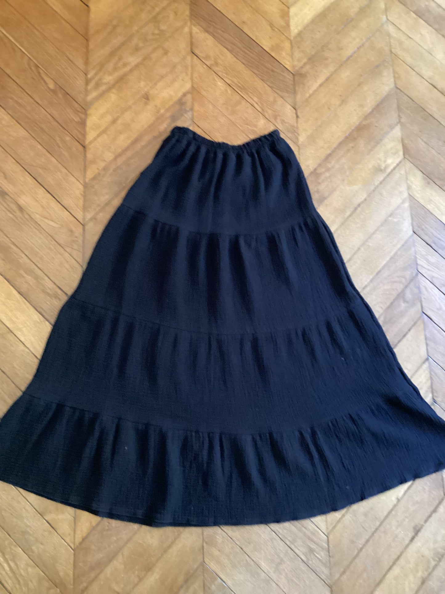 Jupe longue noire en double gaze de coton