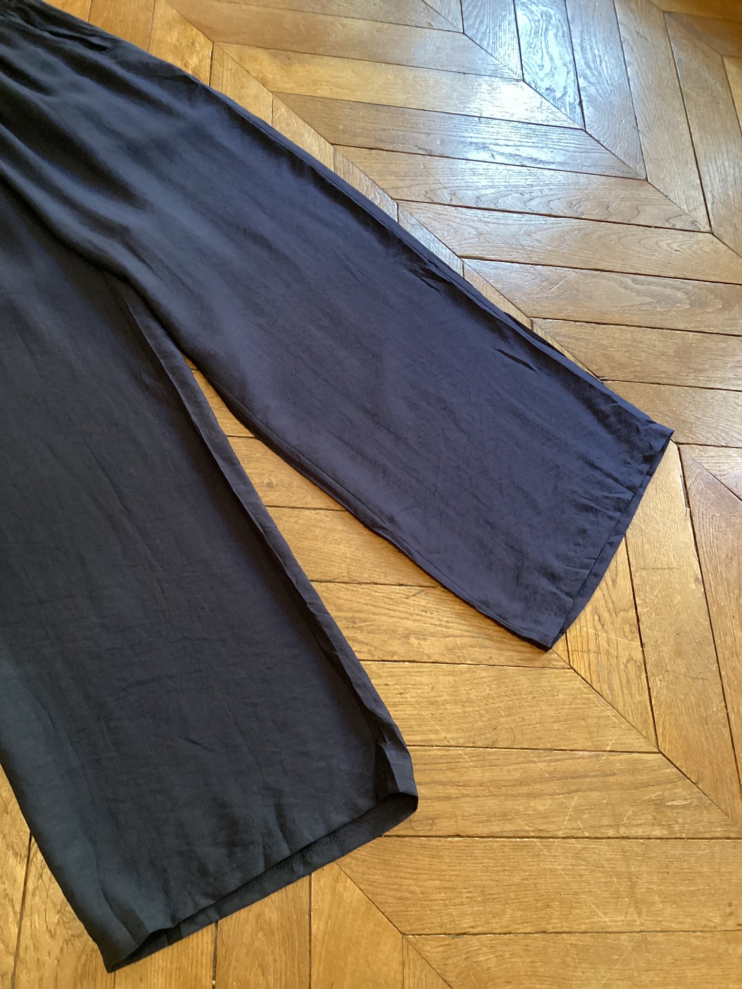 Pantalon fluide bleu marine