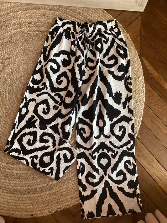 Pantalon ample à motif graphique noir et blanc